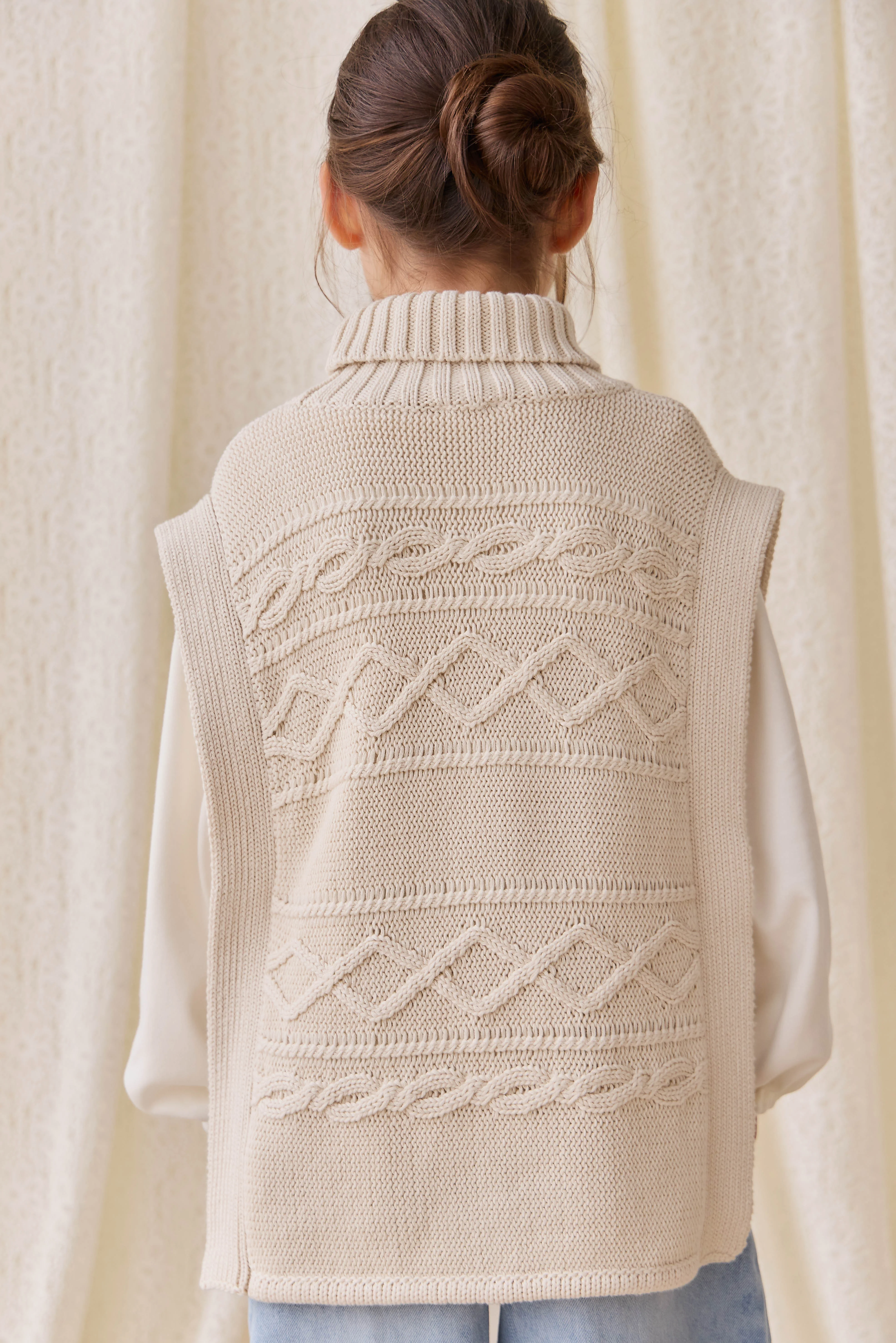 Bianca Poncho - Vanilla - Image 7