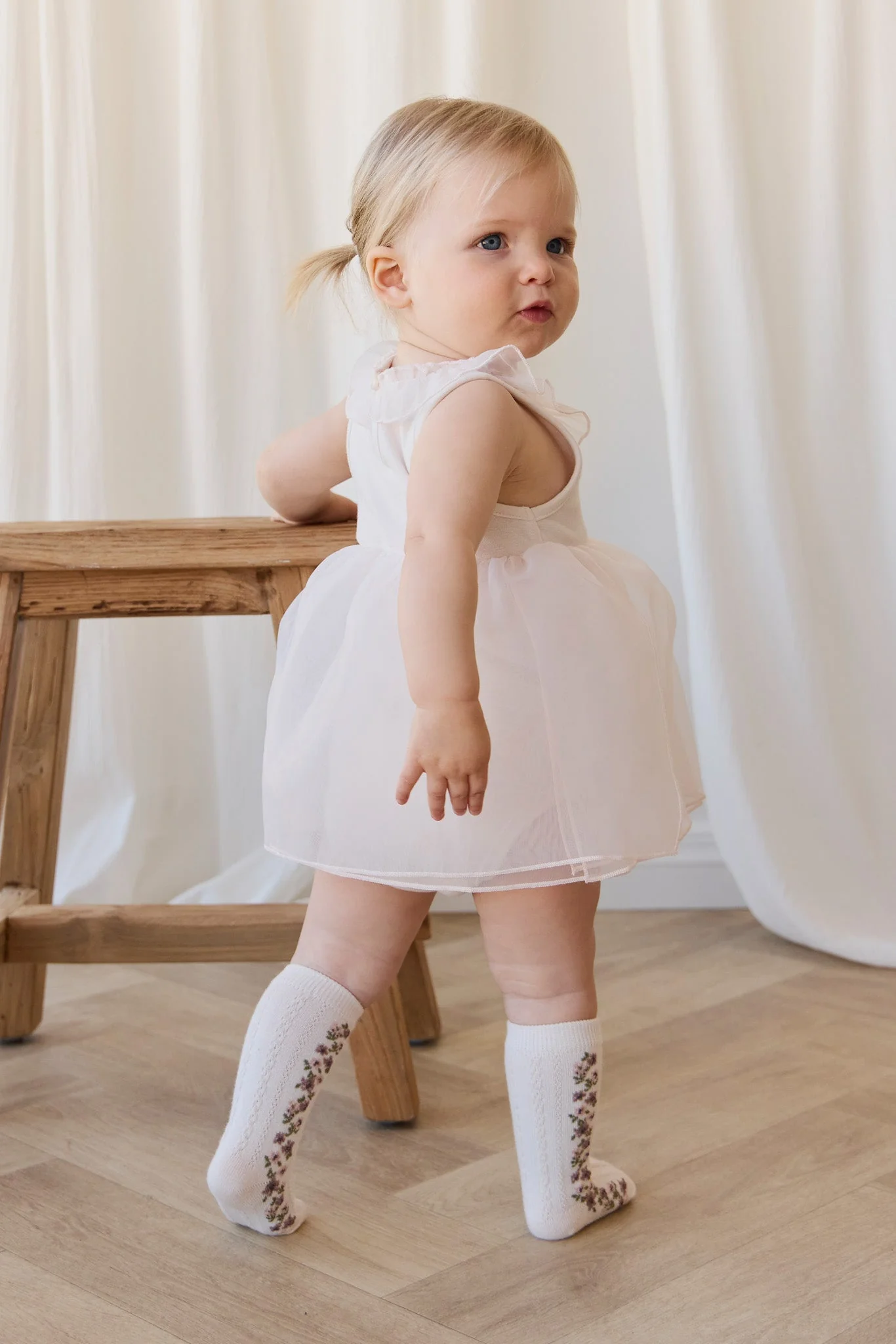 Cassie Knee High Sock - Cassie Floral Jacquard - Bridal Blush - Image 3