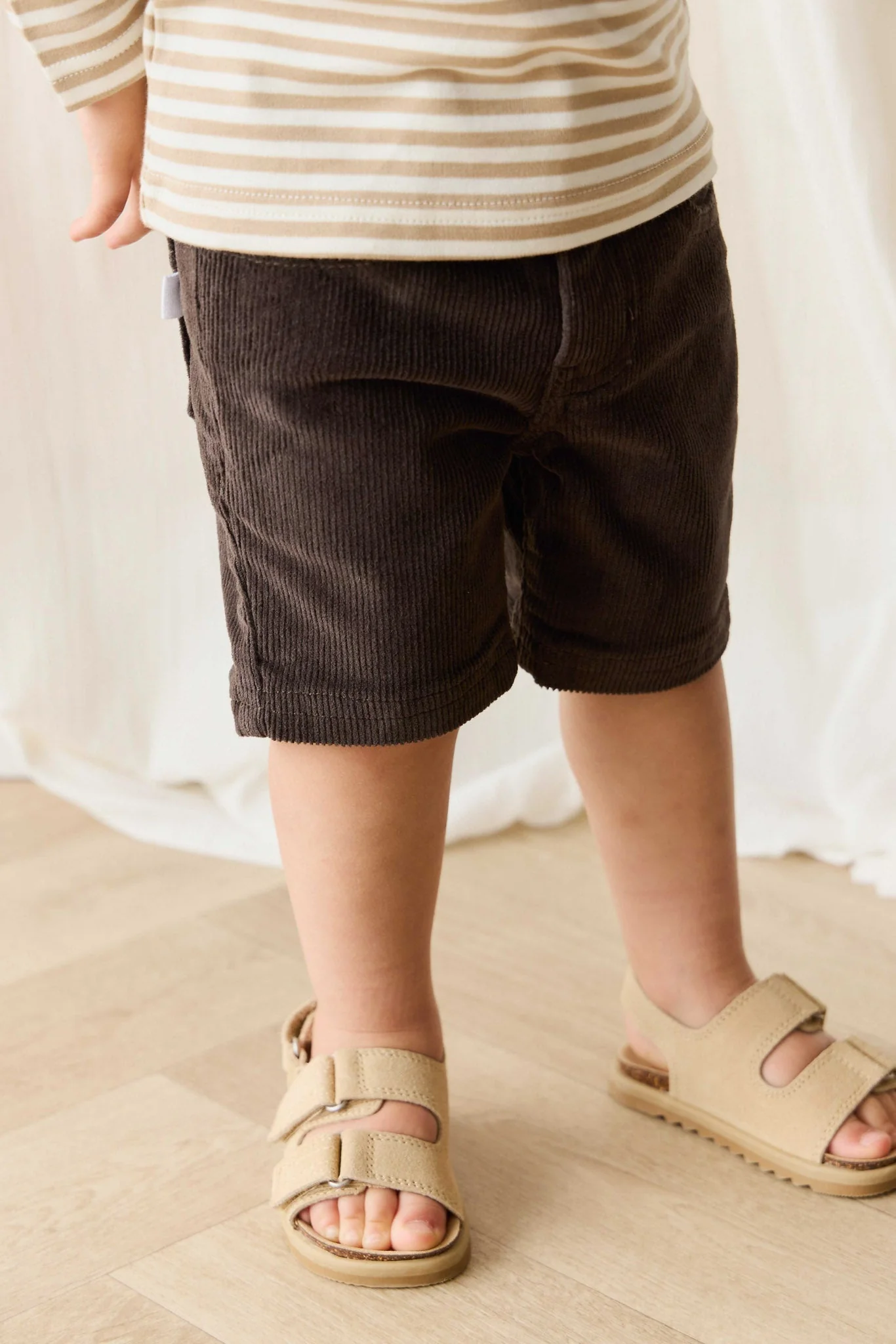 Jude Short - Bistre - Image 6