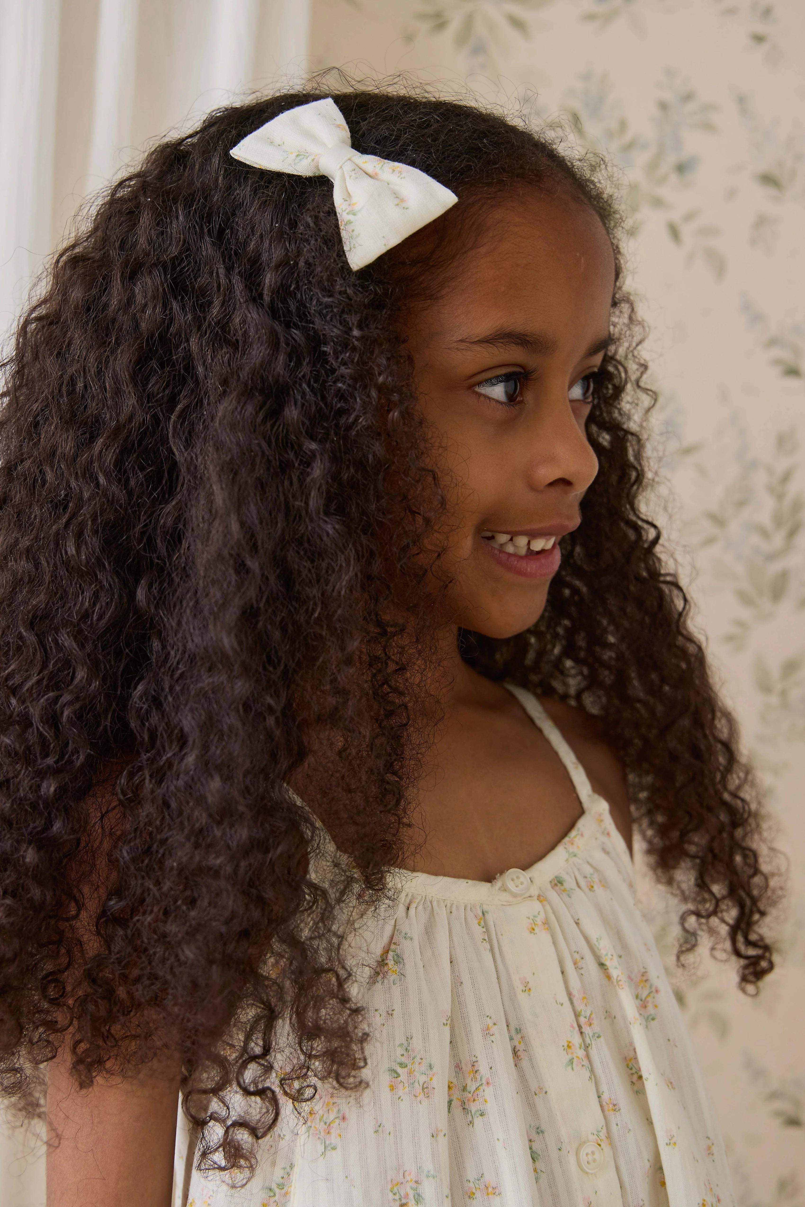Organic Cotton Desiree Bow-Justine Parchment - Image 5