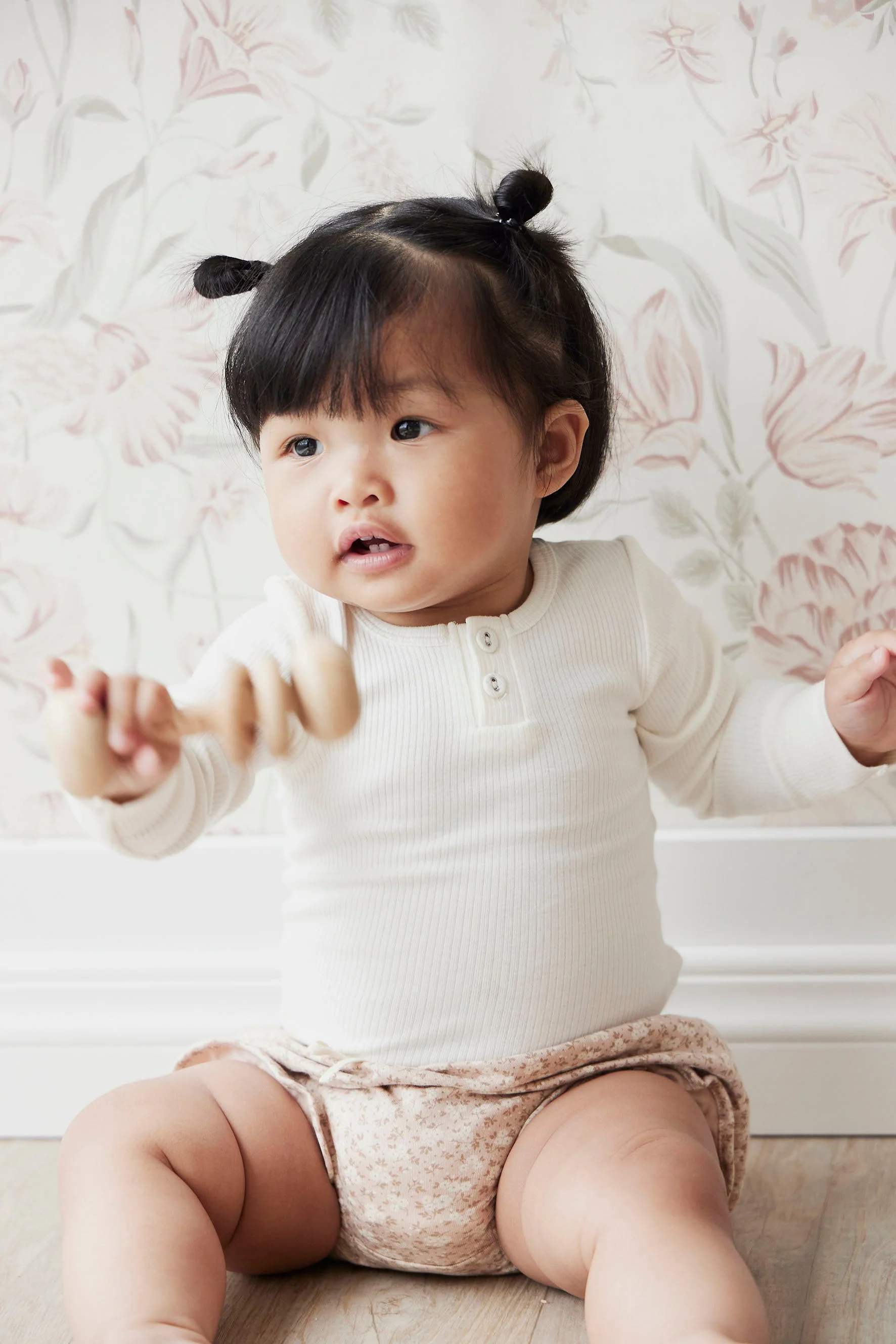 Organic Cotton Fine Rib Long Sleeve Bodysuit - Milk - Image 7