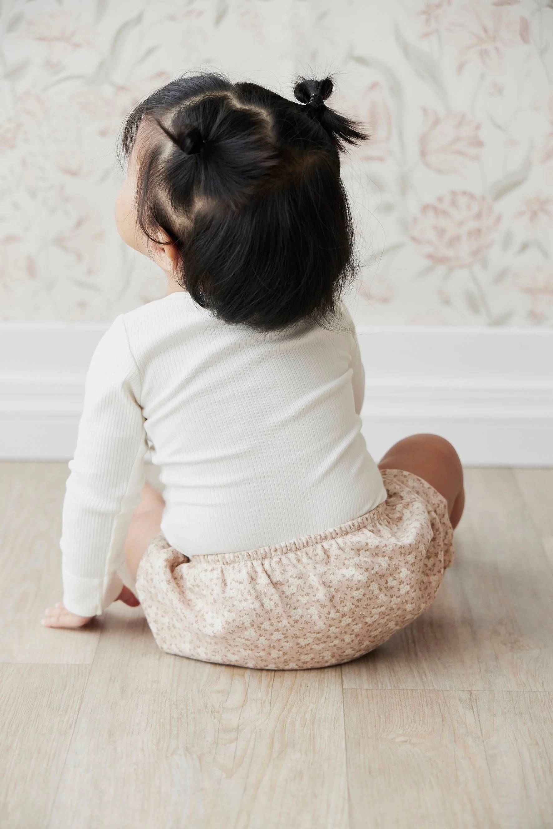Organic Cotton Fine Rib Long Sleeve Bodysuit - Milk - Image 8