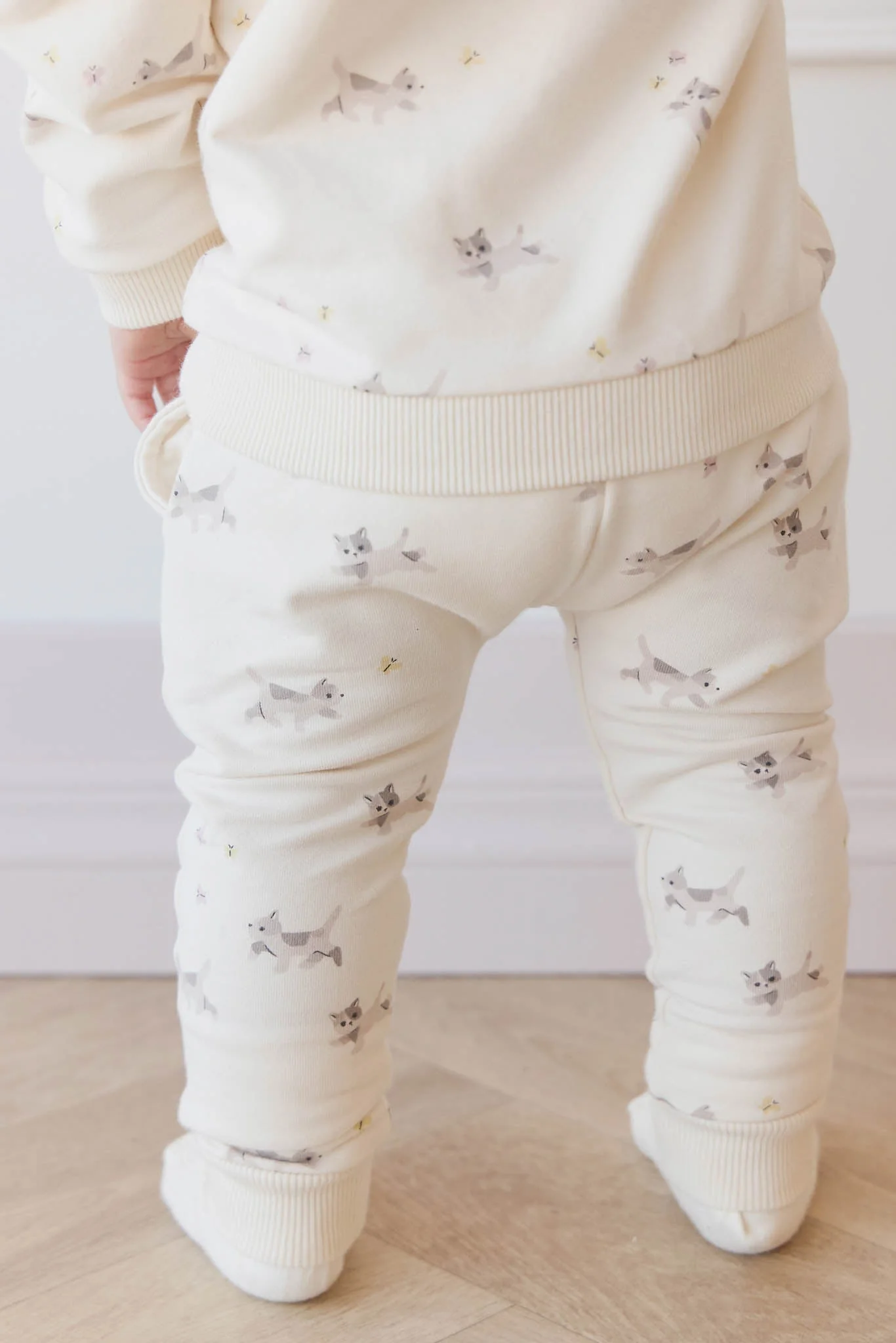 Organic Cotton Morgan Track Pant - Playful Kittens Whisper White Large - Image 5