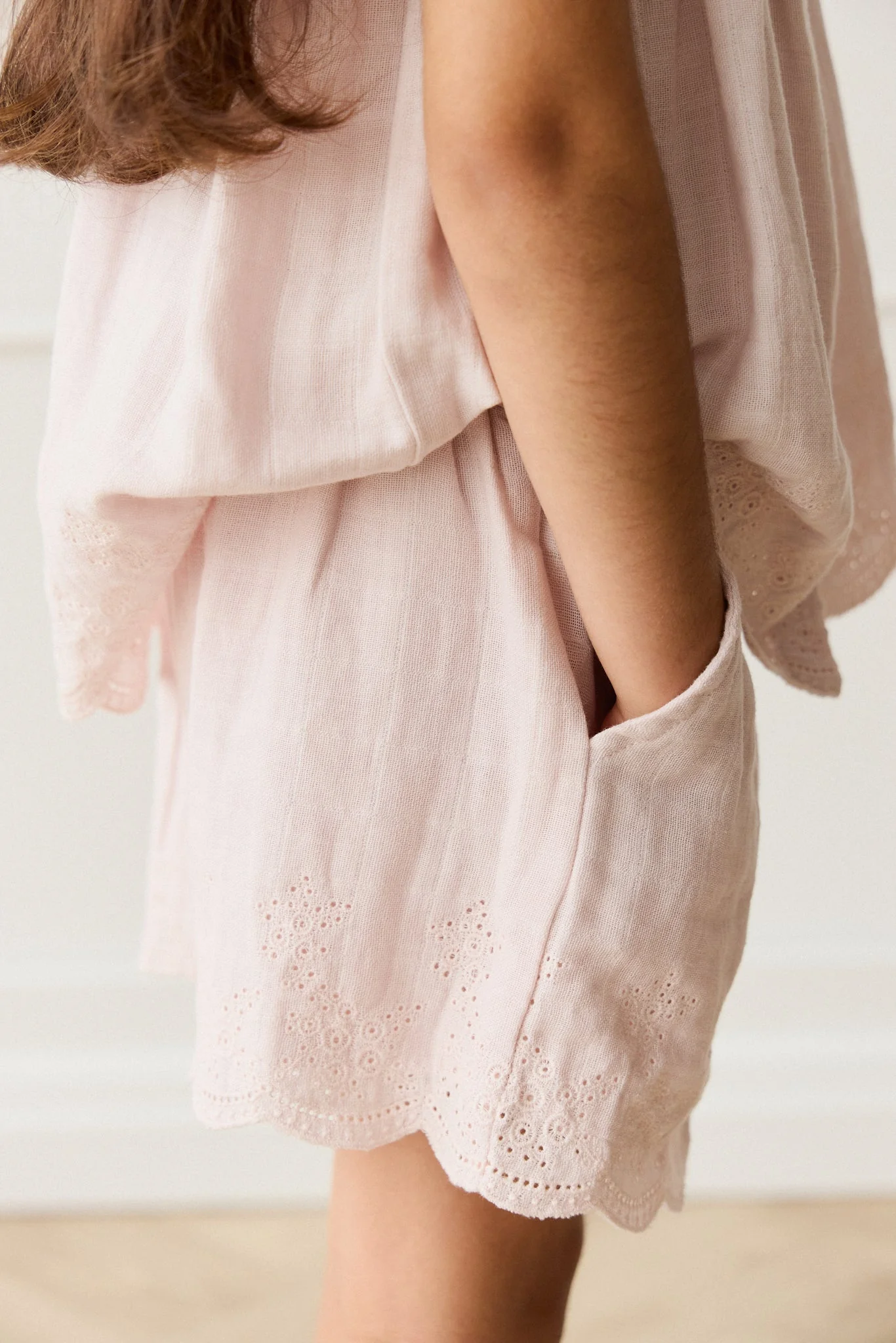 Organic Cotton Muslin Anja Short - Pale Lilac - Image 3