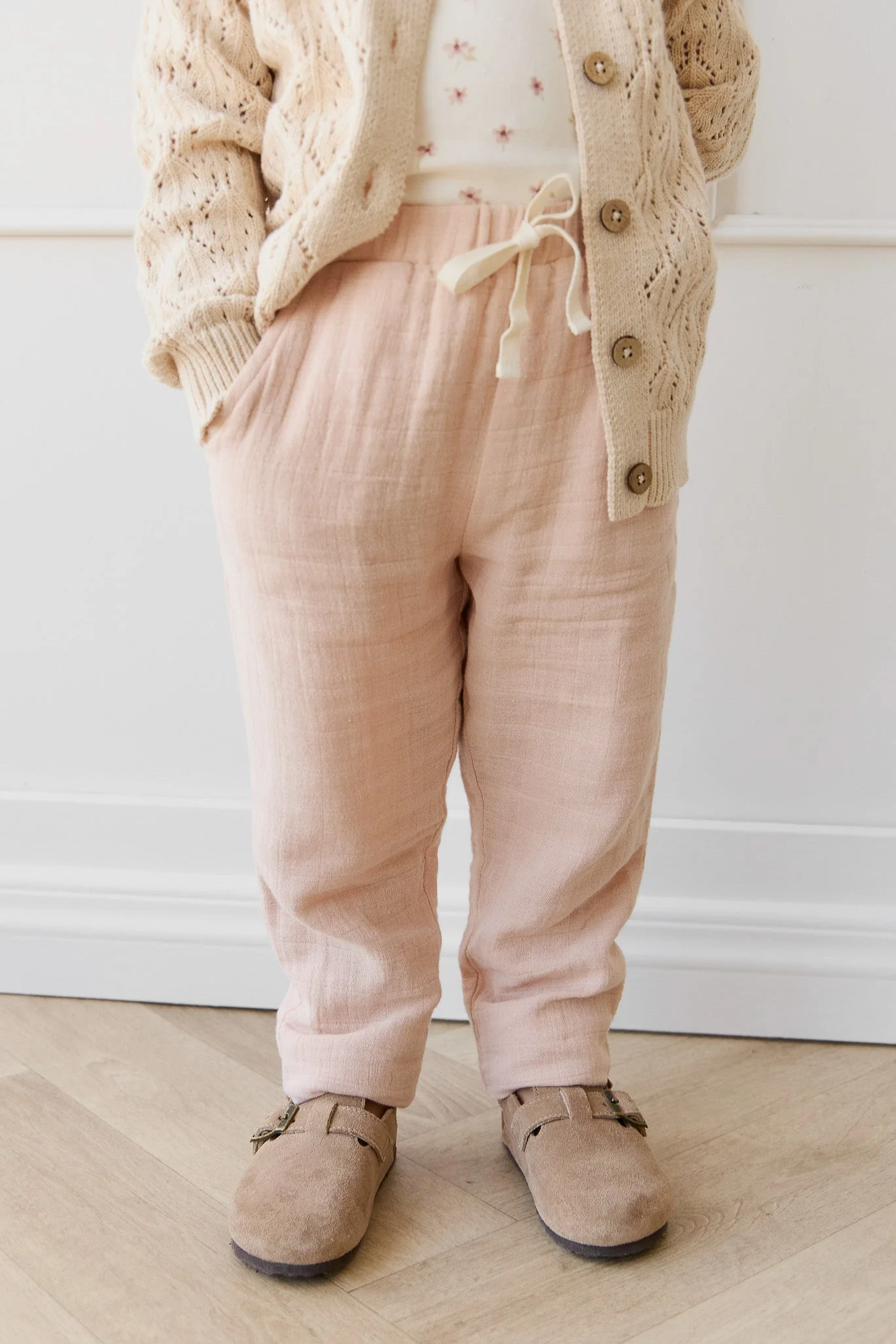 Organic Cotton Muslin Cordelia Pant - Chalky Pink - Image 4