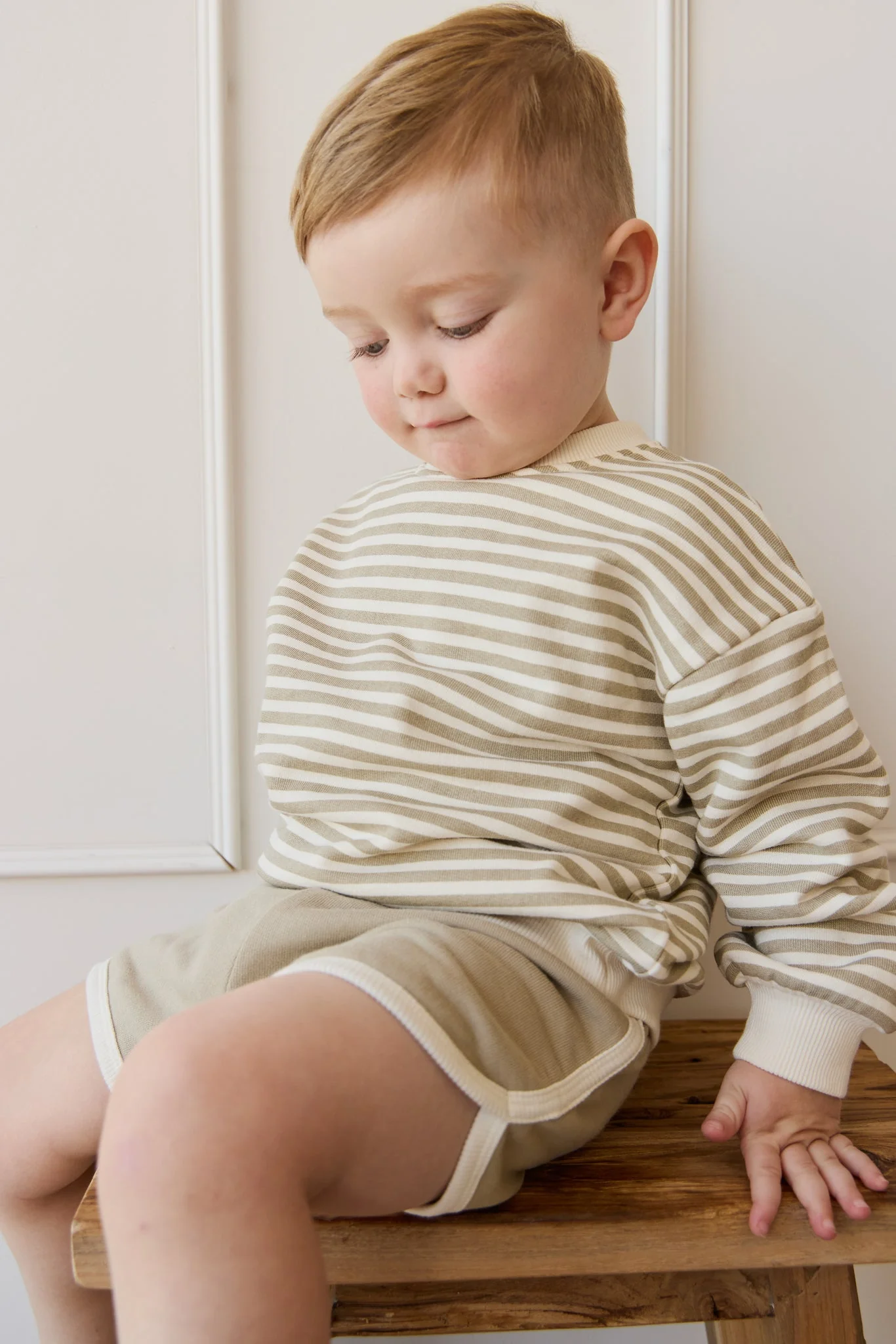 Organic Cotton Peyton Sweatshirt - Slim Stripe Sandy Brown/Cloud - Image 6