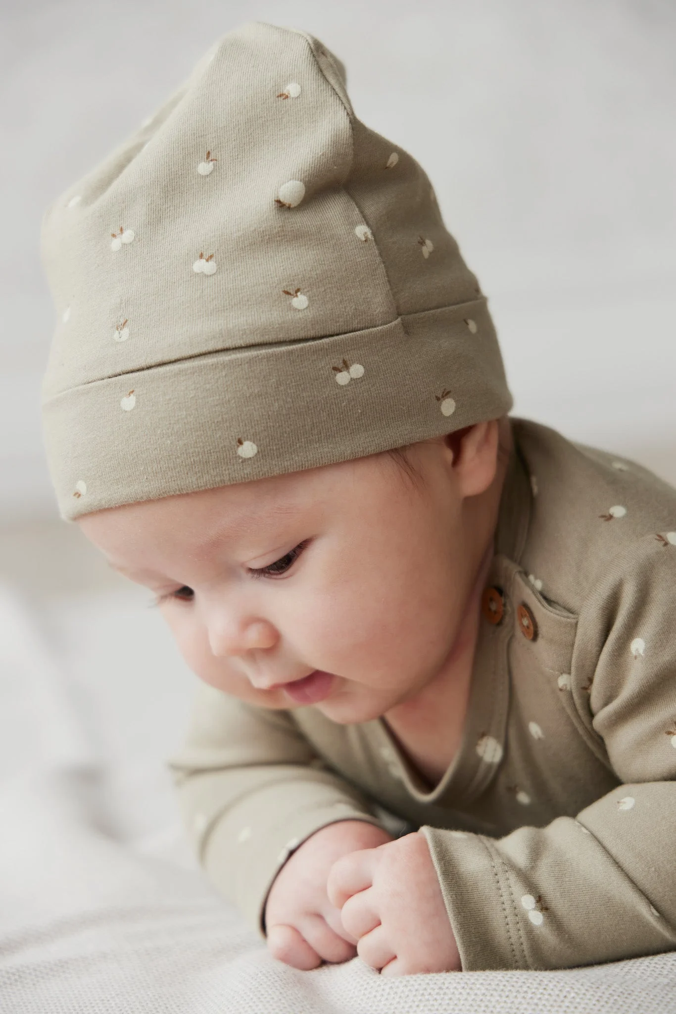 Organic Cotton Reese Beanie - Apples Seneca Rock - Image 3