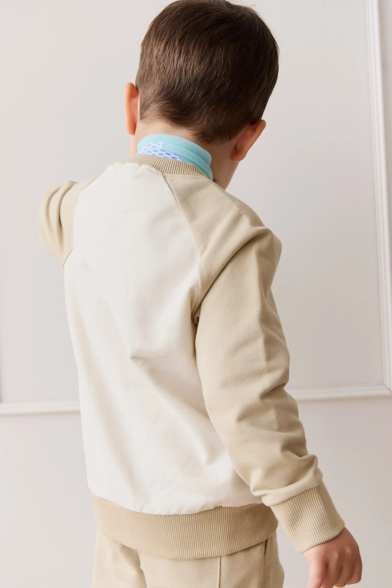Organic Cotton Tao Sweatshirt - Biscuit/Cloud Bobbie Bear - Image 6