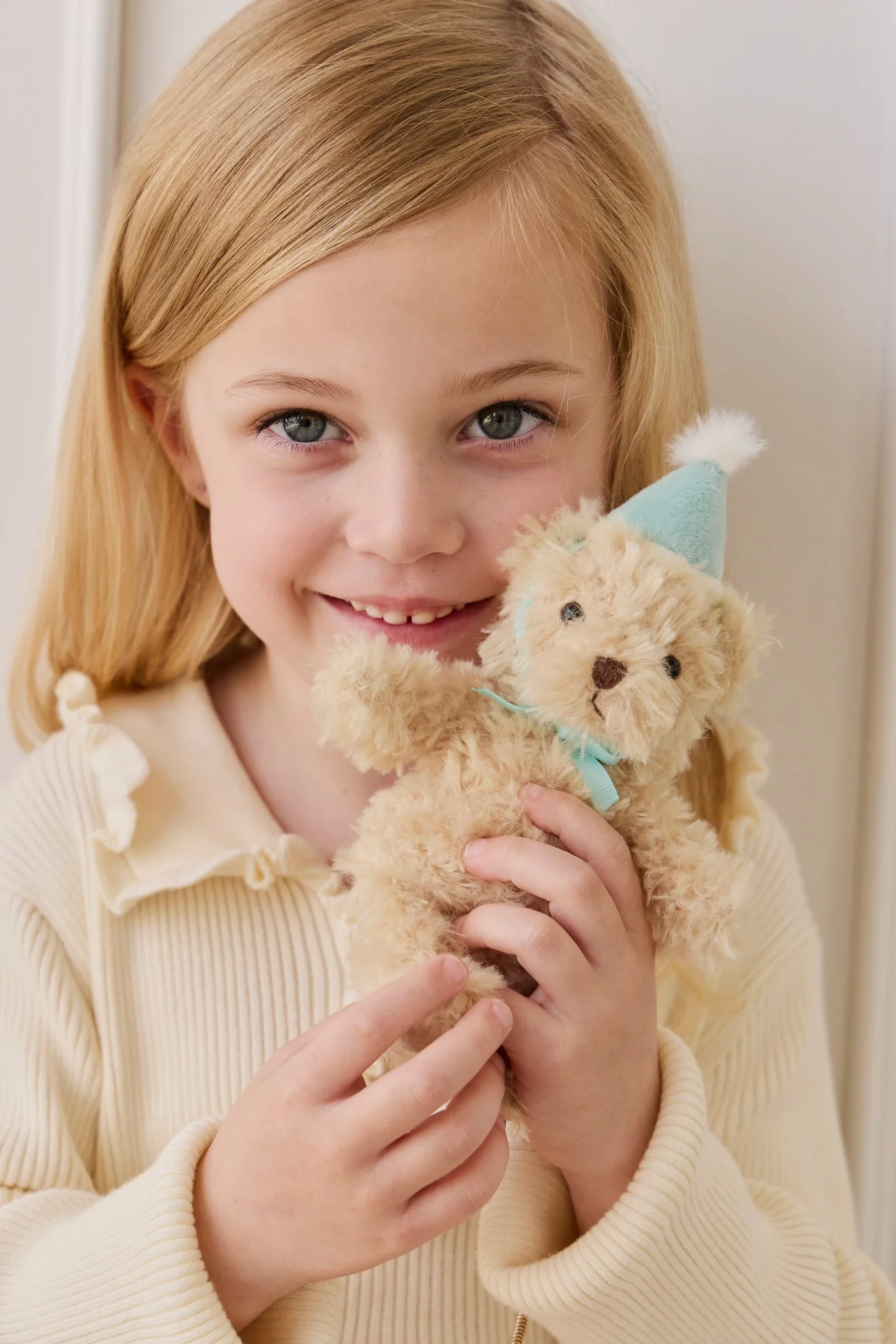 Snuggle Bunnies - Arthur Keyring - Sky - Image 3