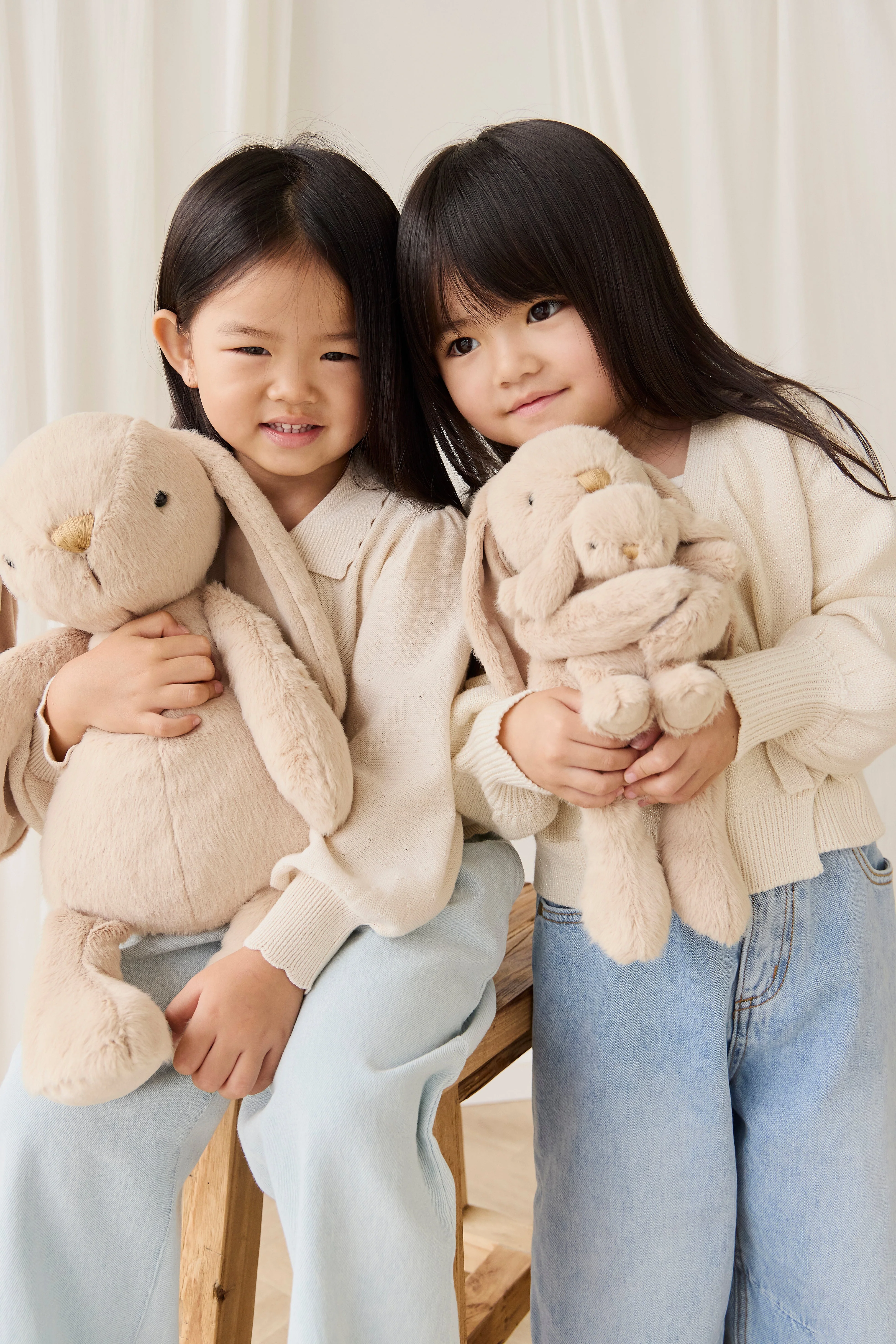 Snuggle Bunnies - Frankie the Hugging Bunny - Caramel - Image 4