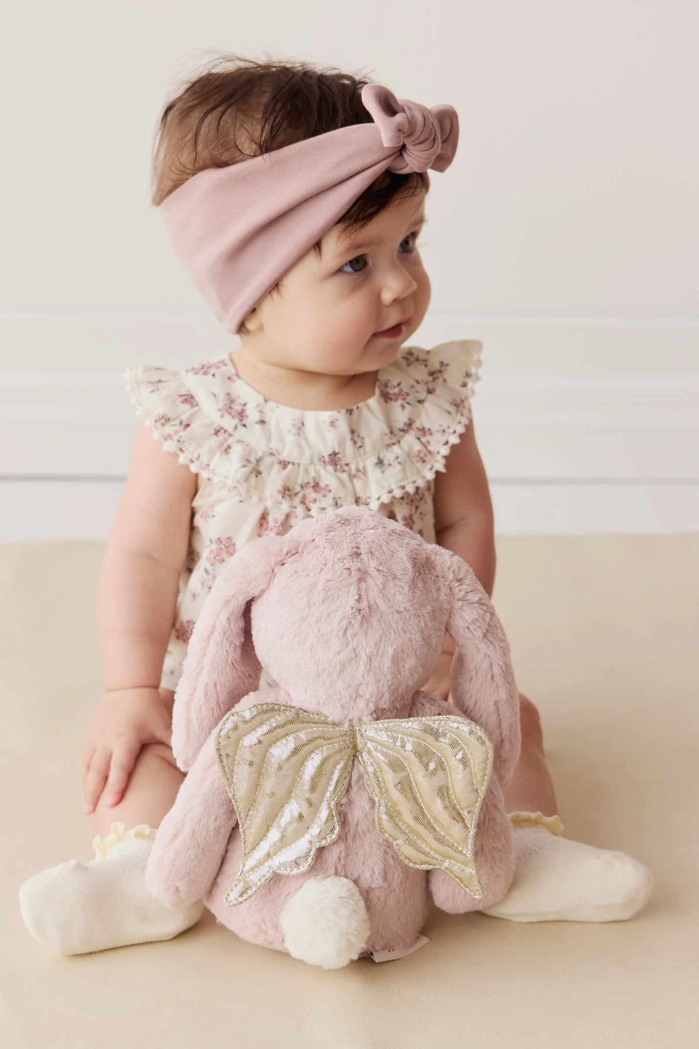 Snuggle Bunnies - Glitter Penelope - Image 3