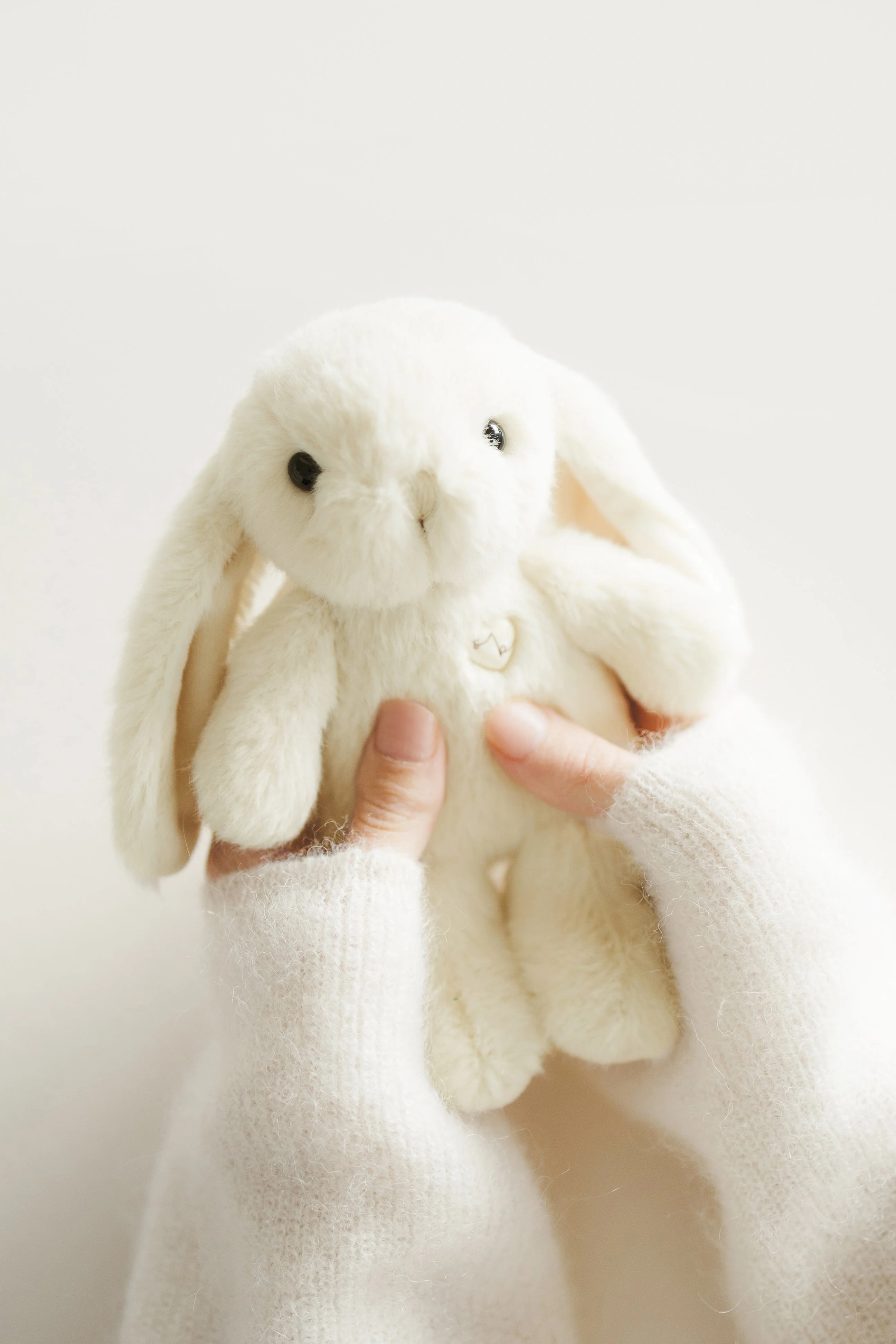 Snuggle Bunnies - Little Penelope - Sunshine - Image 2