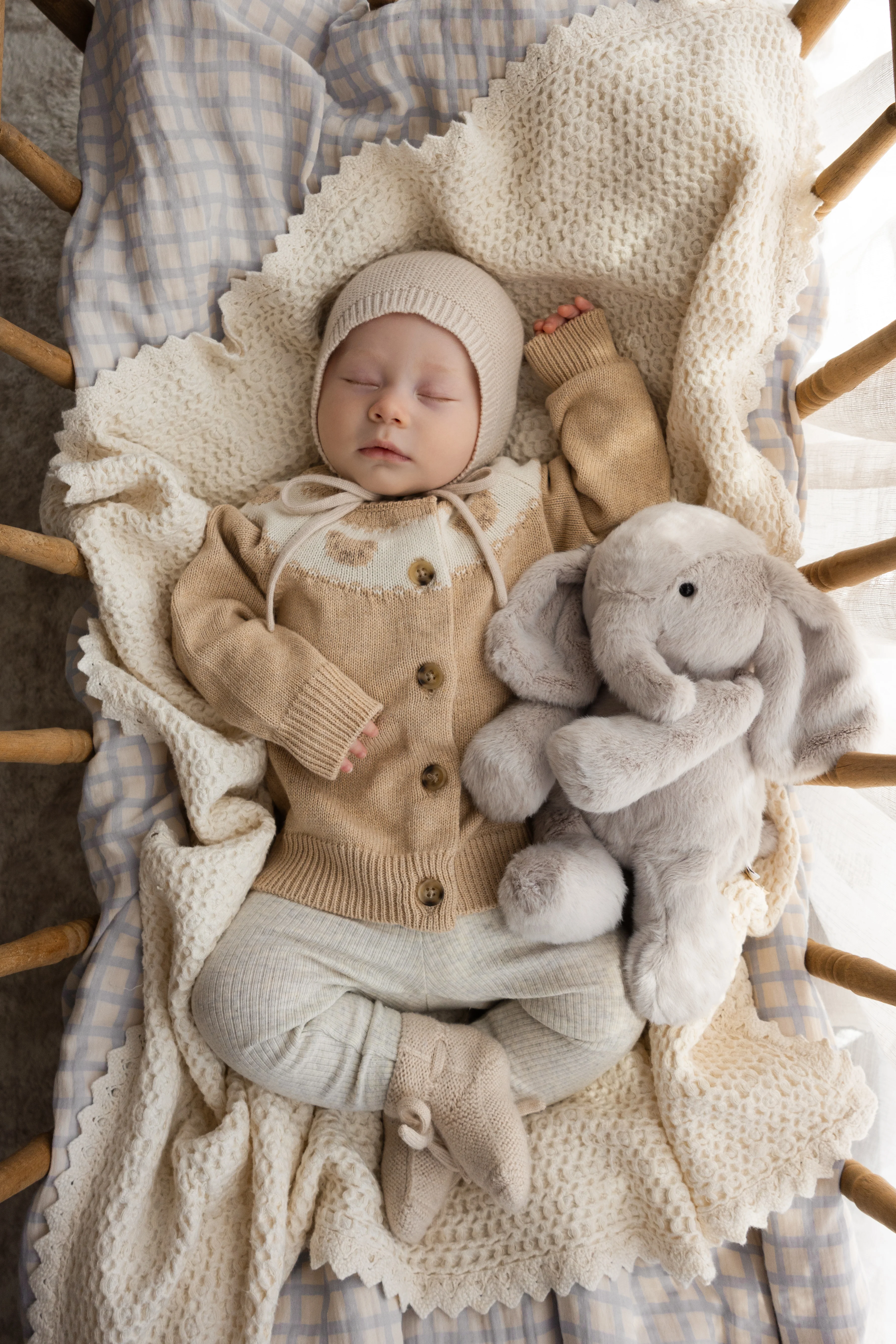 Snuggle Bunnies - Olive The Elephant - Image 2