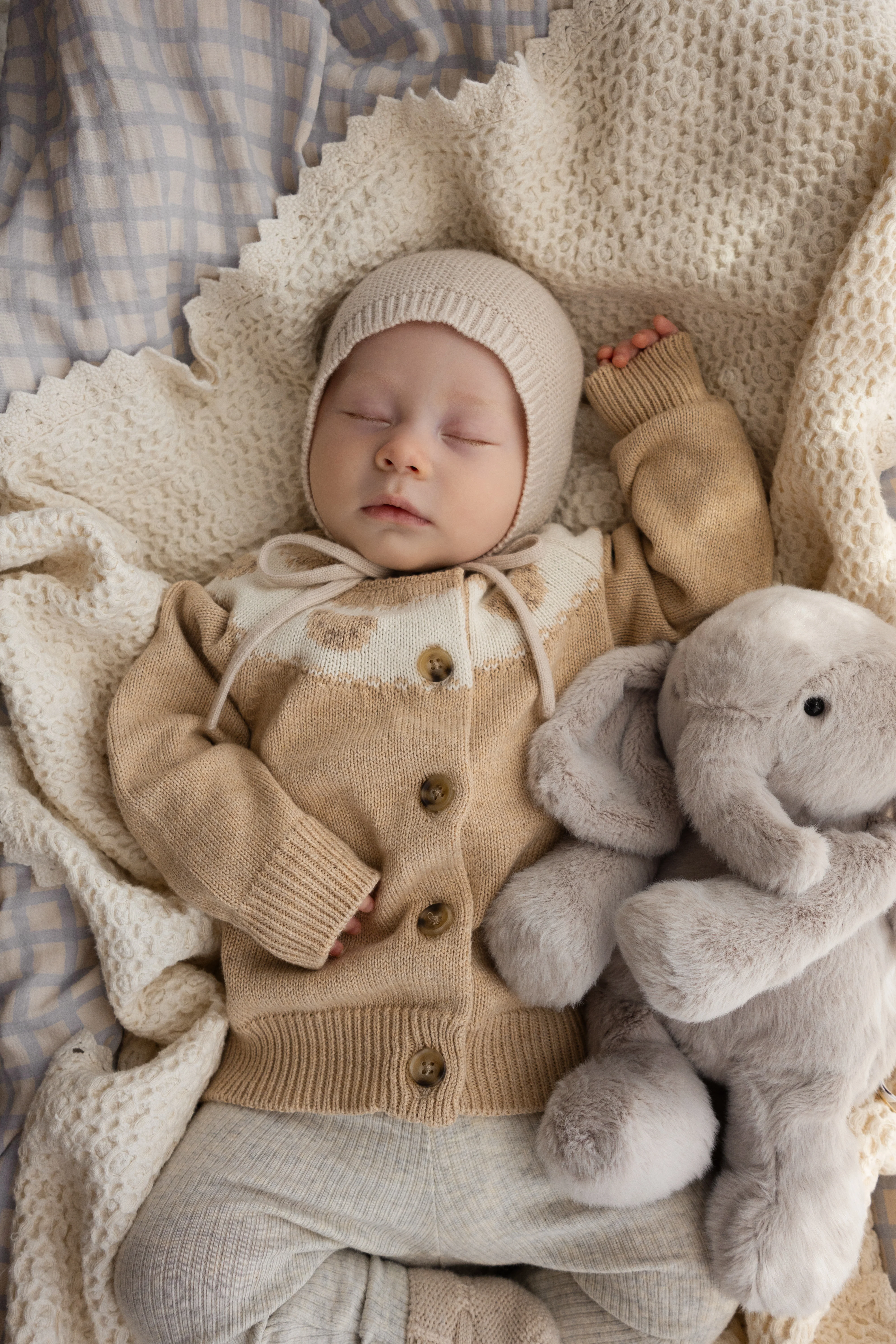Snuggle Bunnies - Olive The Elephant - Image 3