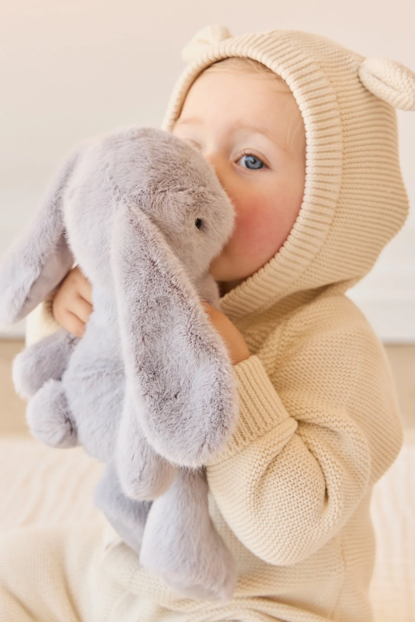 Snuggle Bunnies - Penelope - Silver - Image 6
